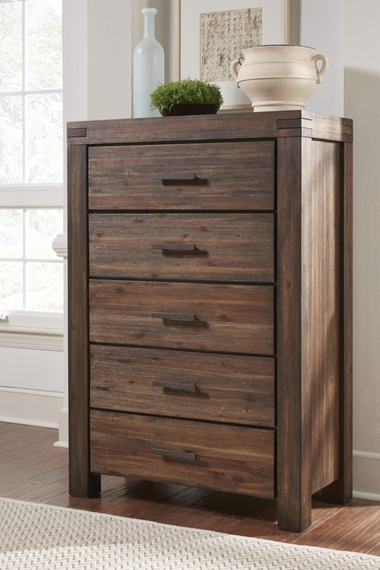 Meadow Chest