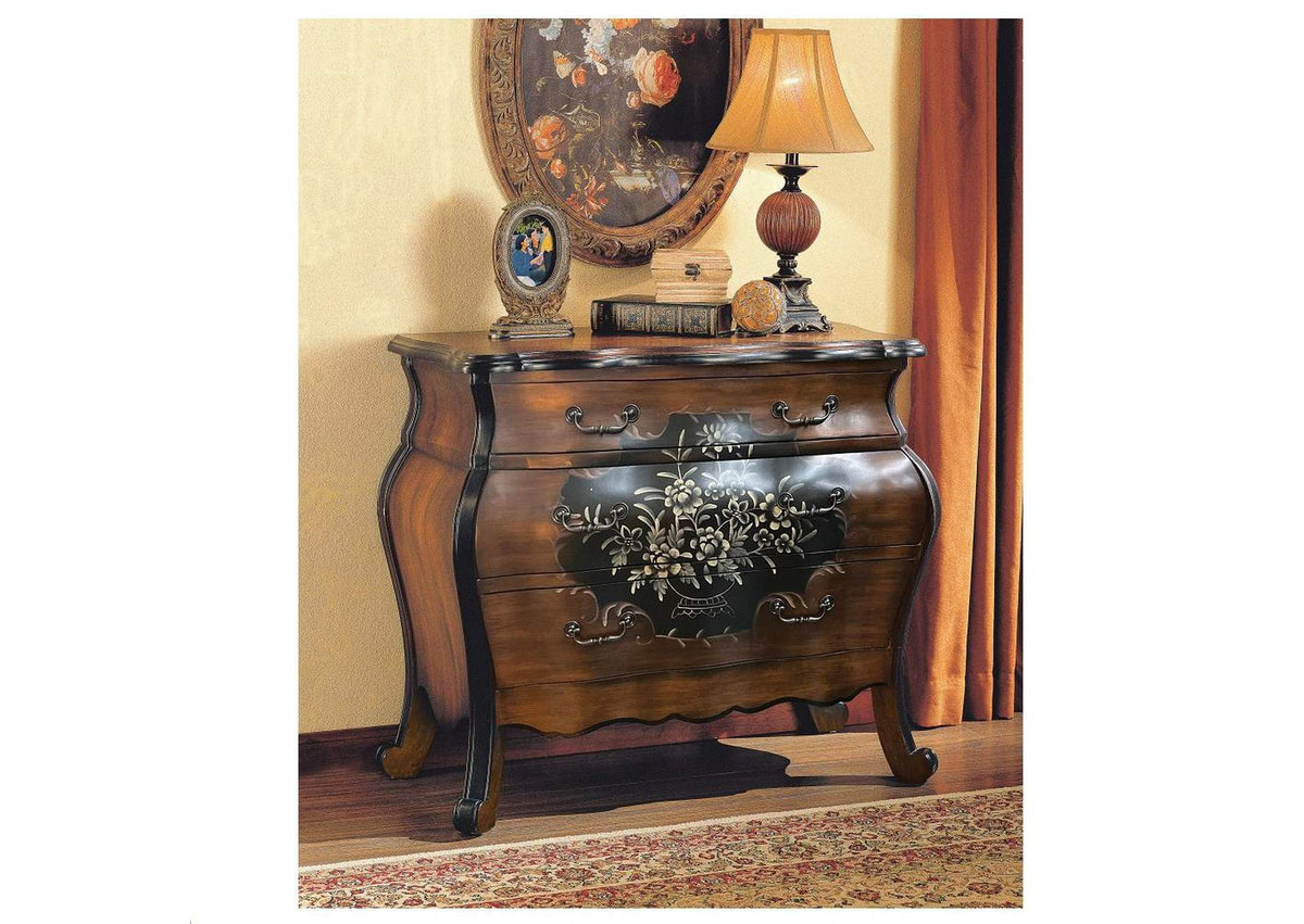 9205 Roma Chest