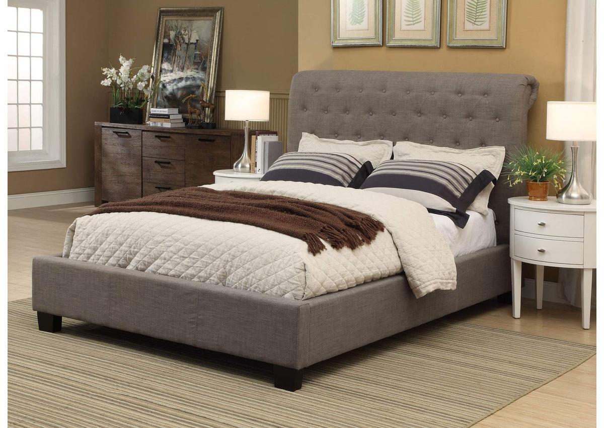 3ZH3D511 Royal Tufted Footboard Storage Bed In Dolphin Linen