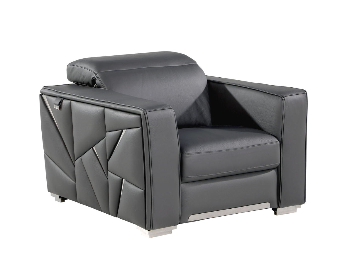 1120 - Leather Chair