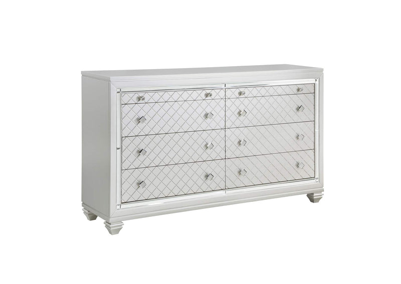 1430-5 Leesa Dresser