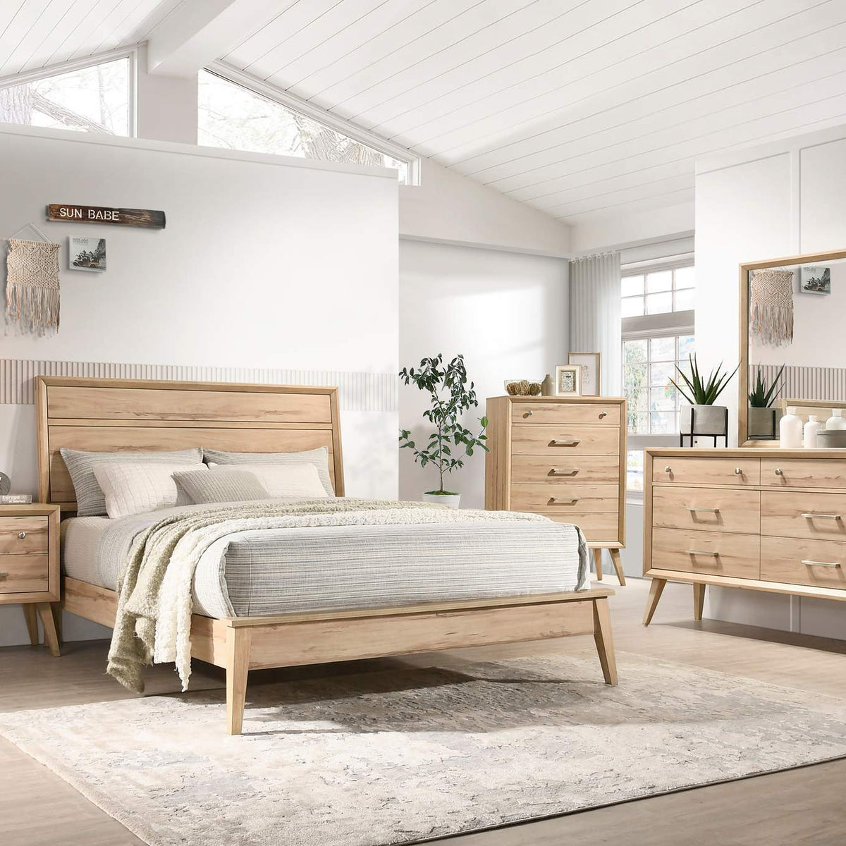 1444-9 Marrin Chest