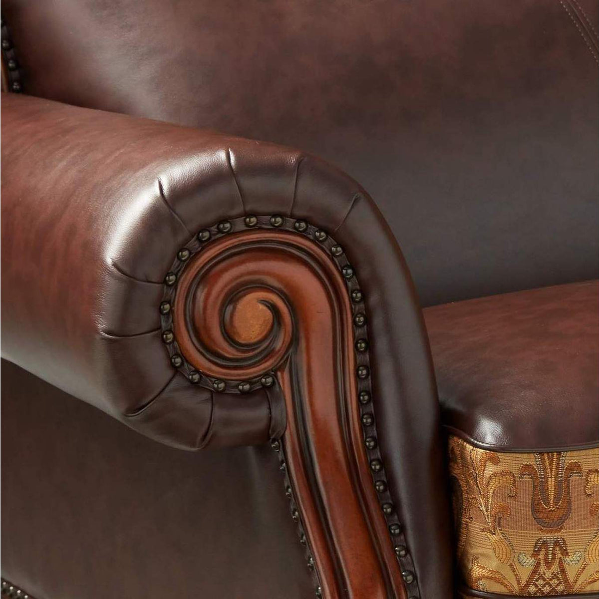15160 Dresden Sofa with 3 Pillows