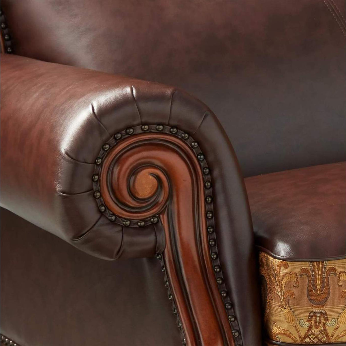 15162 Dresden Chair with Pillow