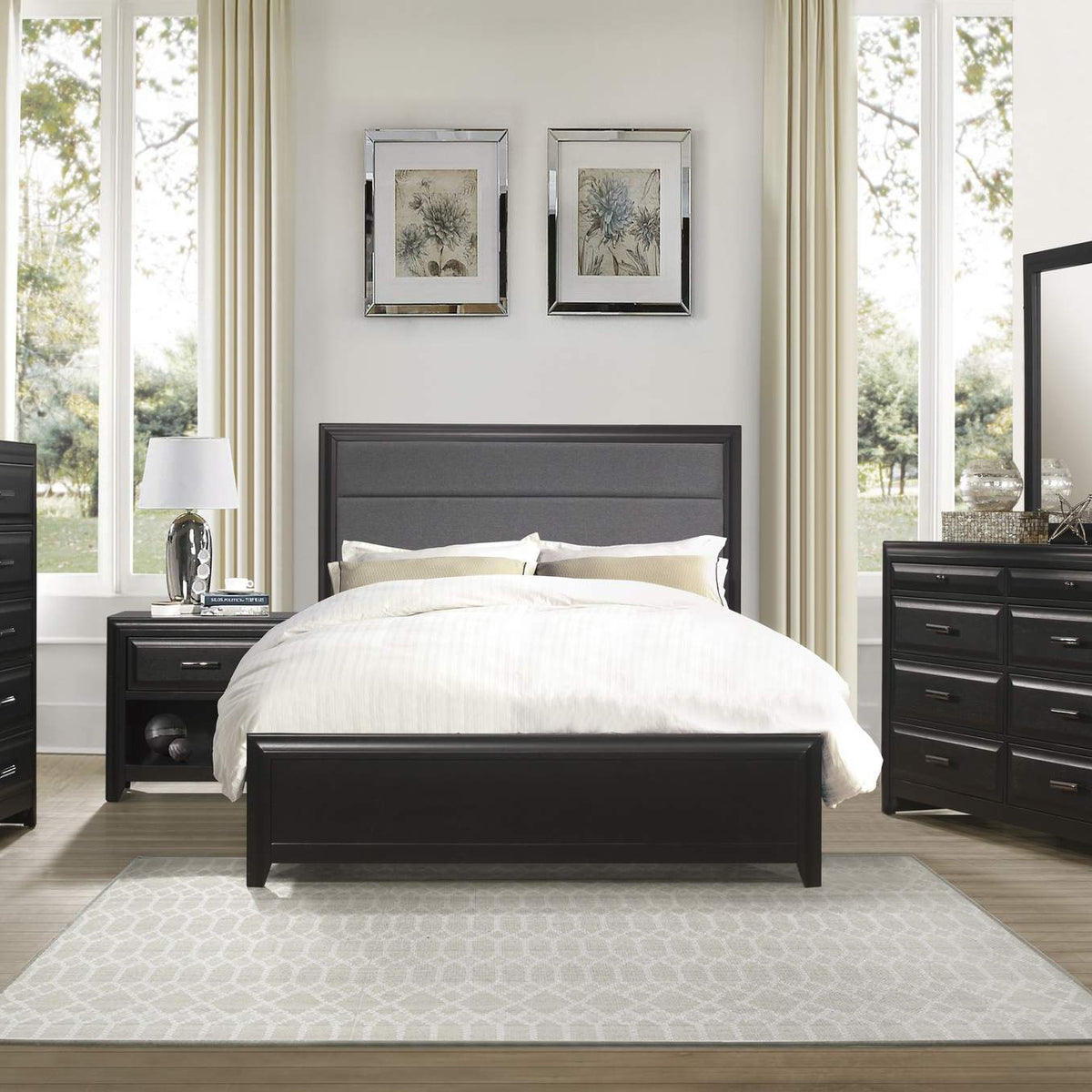1517-5 Cordelia Dresser