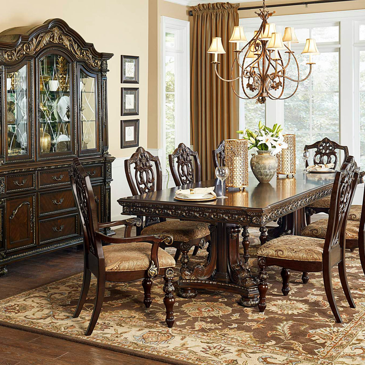 1824S Catalonia Side Chair