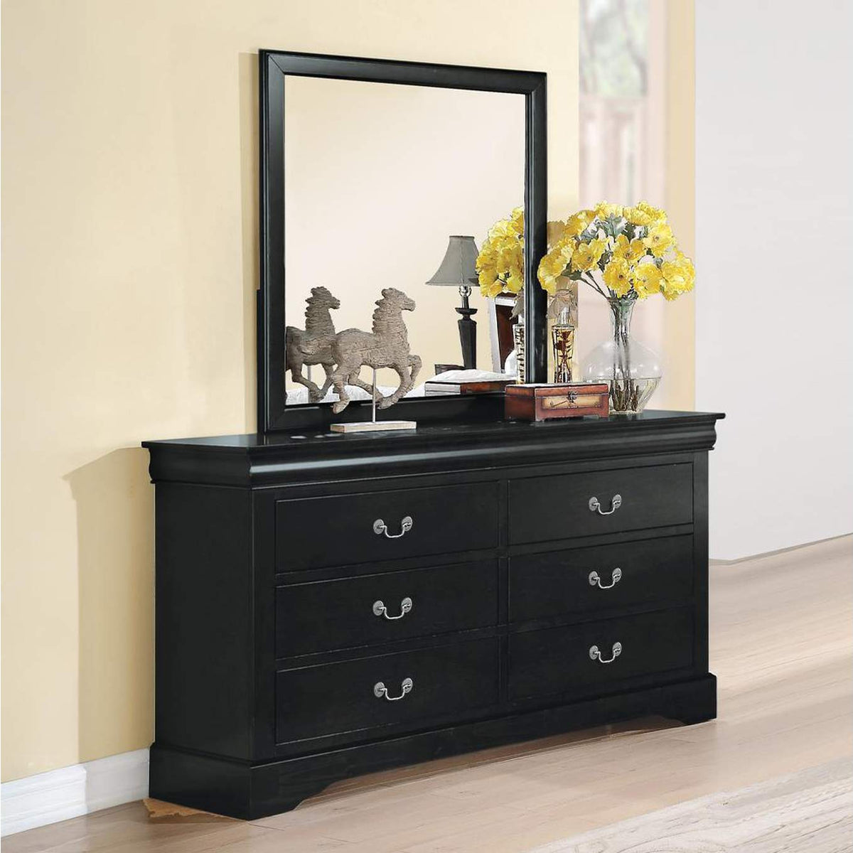 19505 Louis Philippe Iii Dresser