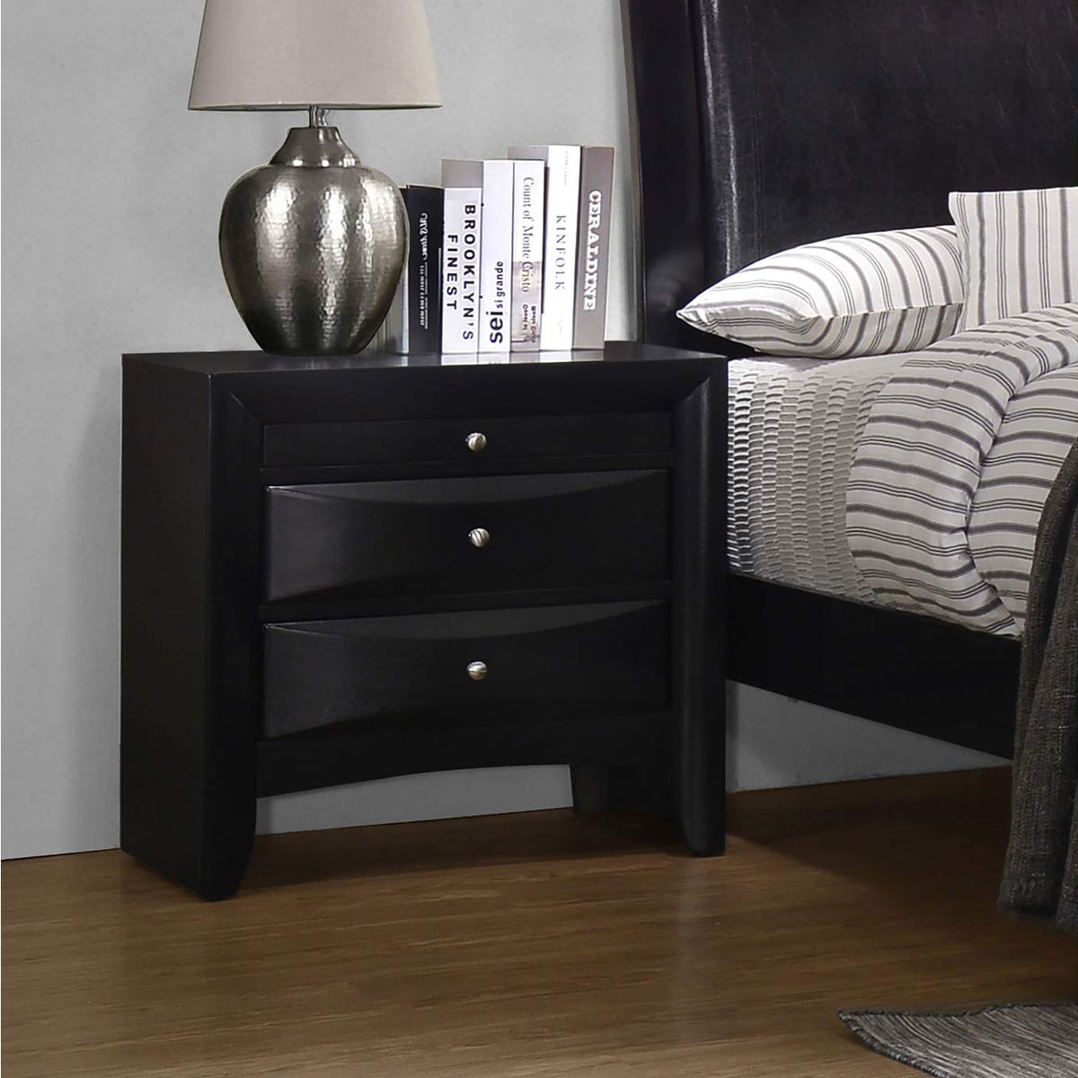 200702 Briana 2-drawer Nightstand Black