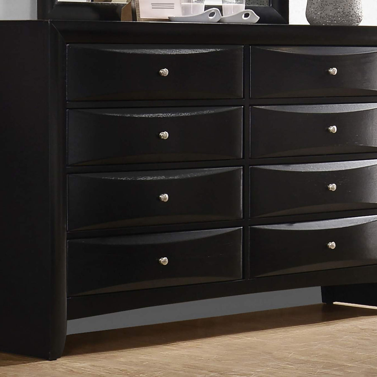 200703 Briana 8-drawer Dresser Black