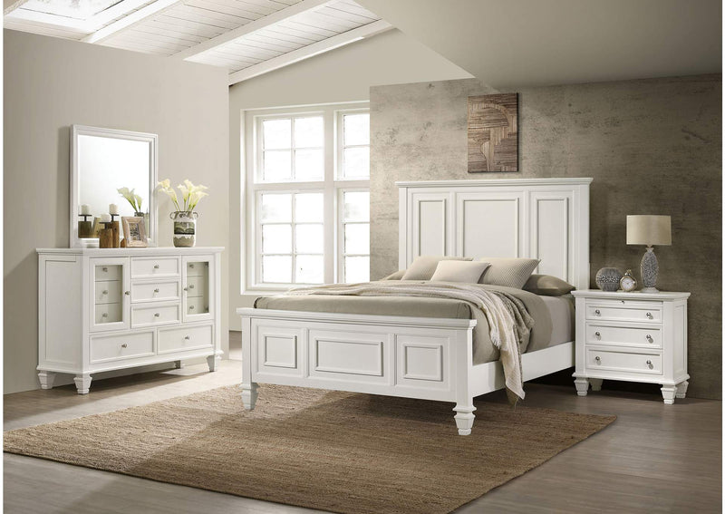 201301KEN-S4 Sandy Beach 4-piece Eastern King Bedroom Set Cream White