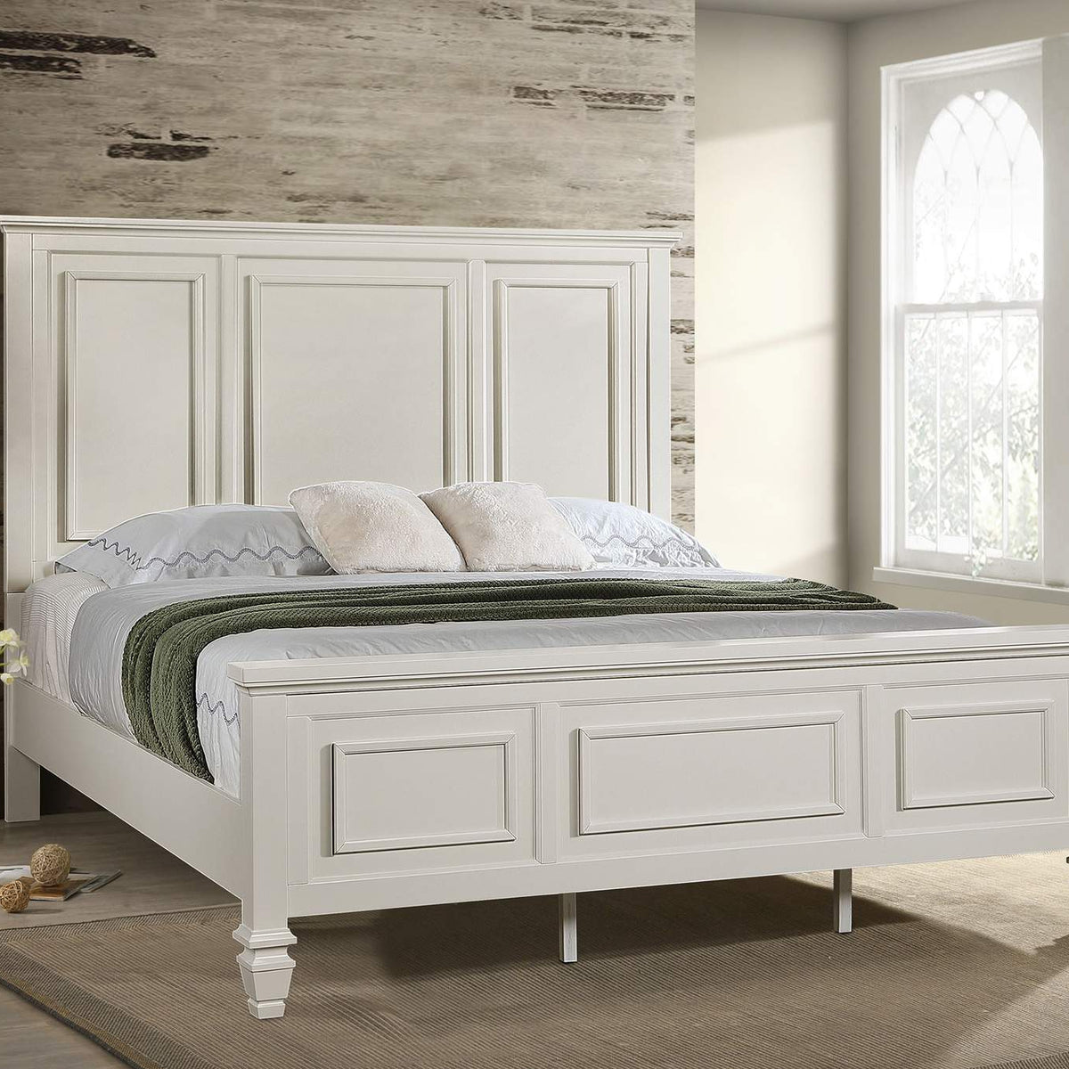 201301KEN Sandy Beach 63-inch Eastern King Wood Panel Bed Cream White