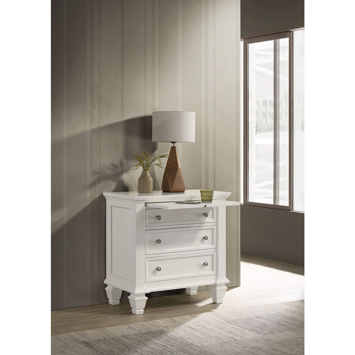 201302 Sandy Beach 3-drawer Nightstand Cream White