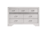 205113 Miranda 9-drawer Dresser White