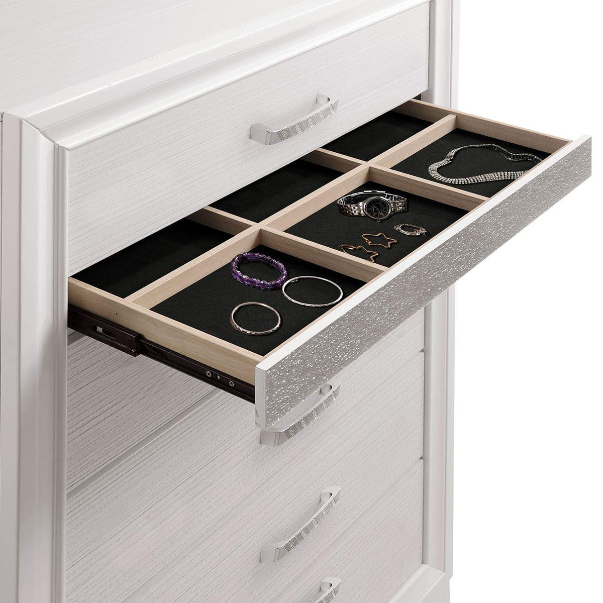 205115 Miranda 6-drawer Bedroom Chest White