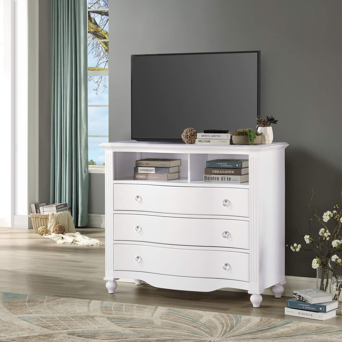 2058WH-11 Meghan Media Chest