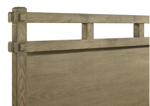 207531KE-S5 Hazlewood 5-piece Eastern King Bedroom Set Vineyard Oak