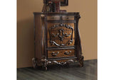 21106 Versailles Chest
