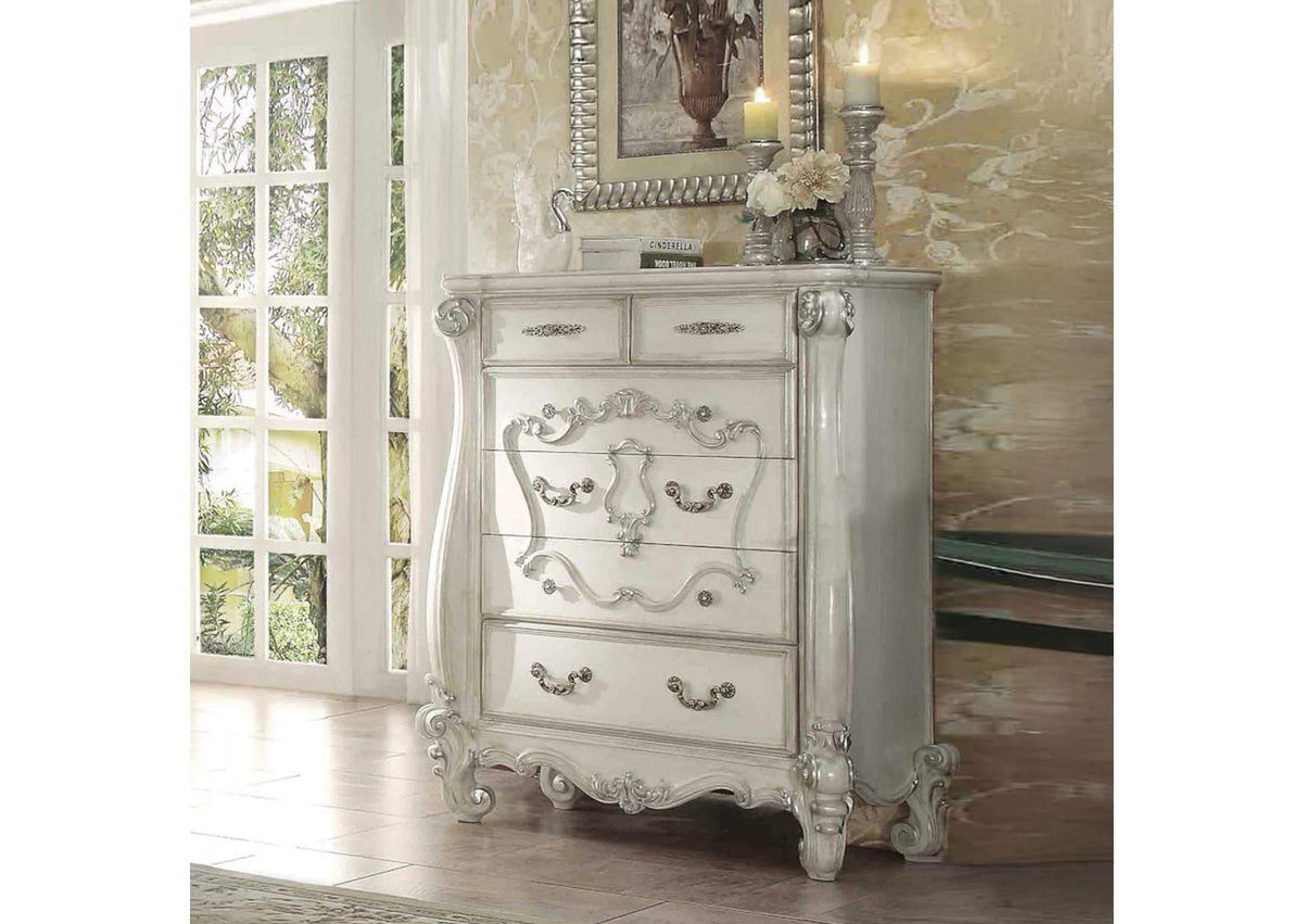 21136 Versailles Chest