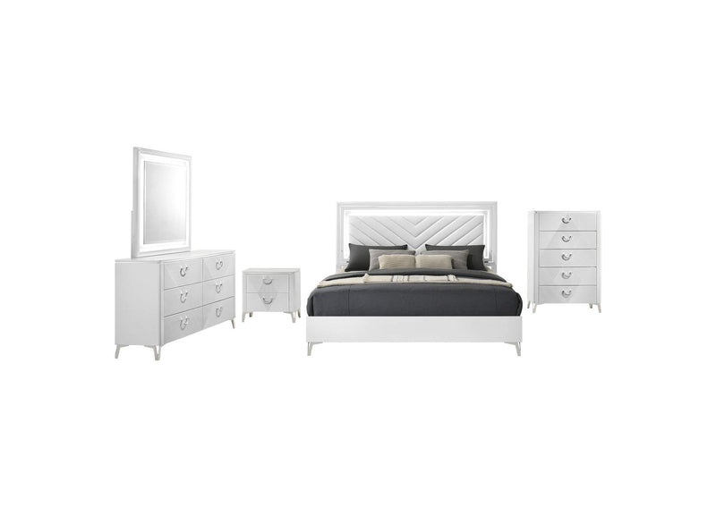 215791Q-S5 Cassia 5-piece Queen LED Bedroom Set White High Gloss