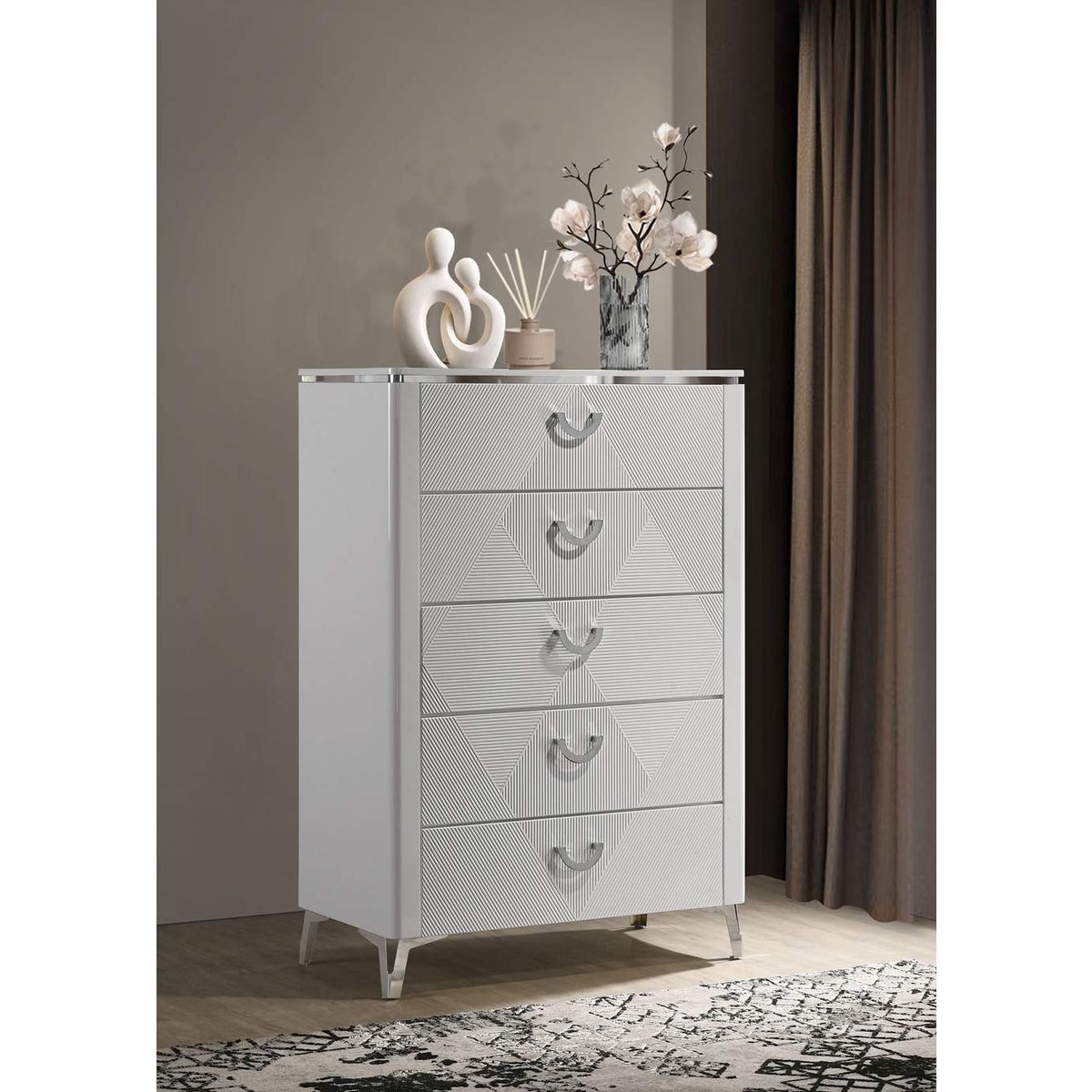215795 Cassia 5-drawer Bedroom Chest of Drawers White High Gloss