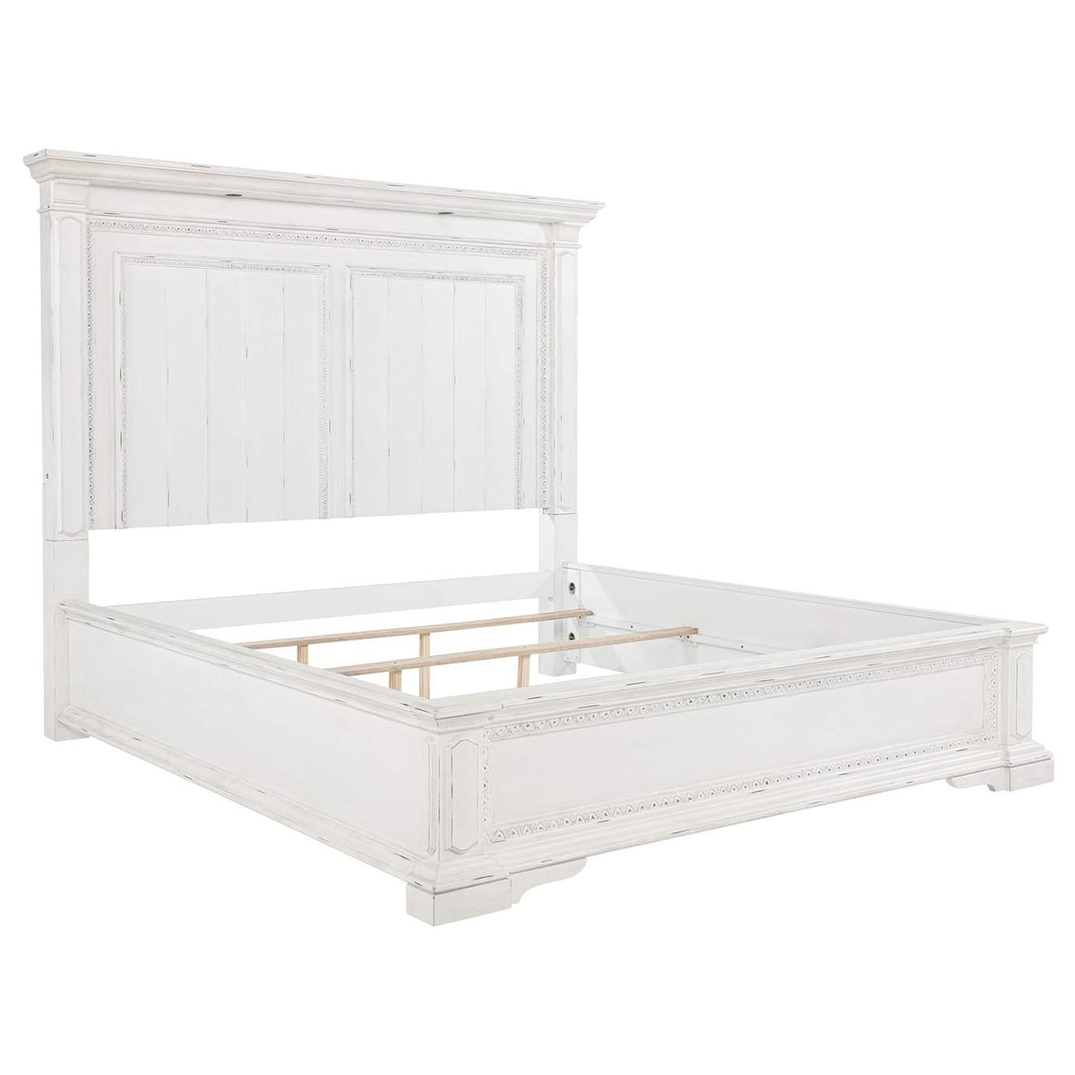 215871KE-S4 McKinney 4-piece Eastern King Bedroom Set Vintage White