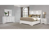 215871KW-S4 McKinney 4-piece California King Bedroom Set Vintage White