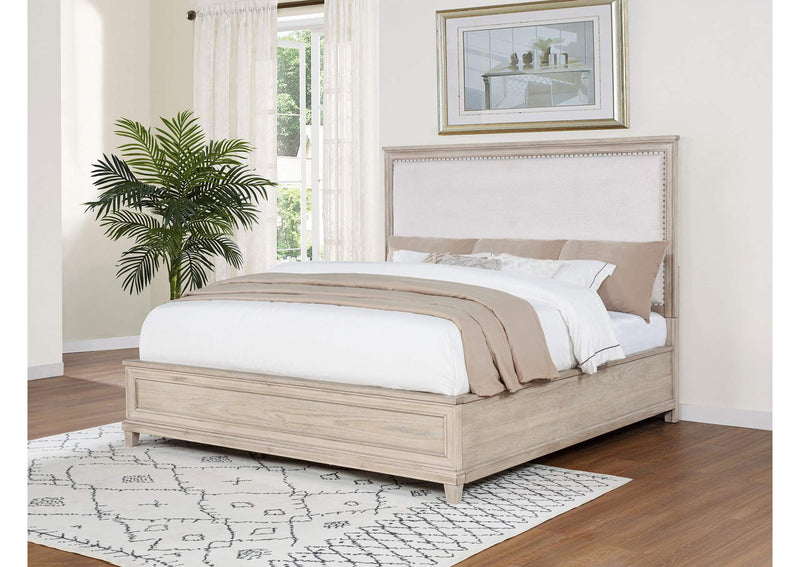 215921KW Pembroke 66-inch California King Panel Bed Washed Oak