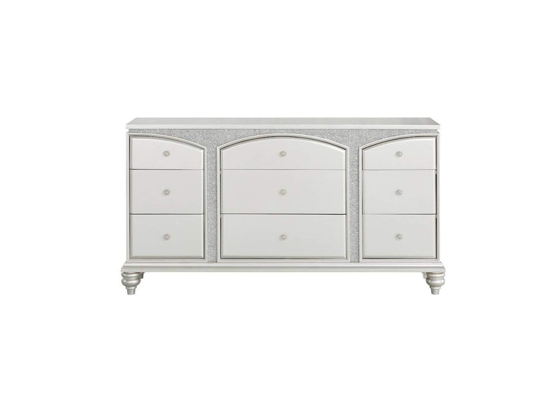 21805 Maverick Dresser
