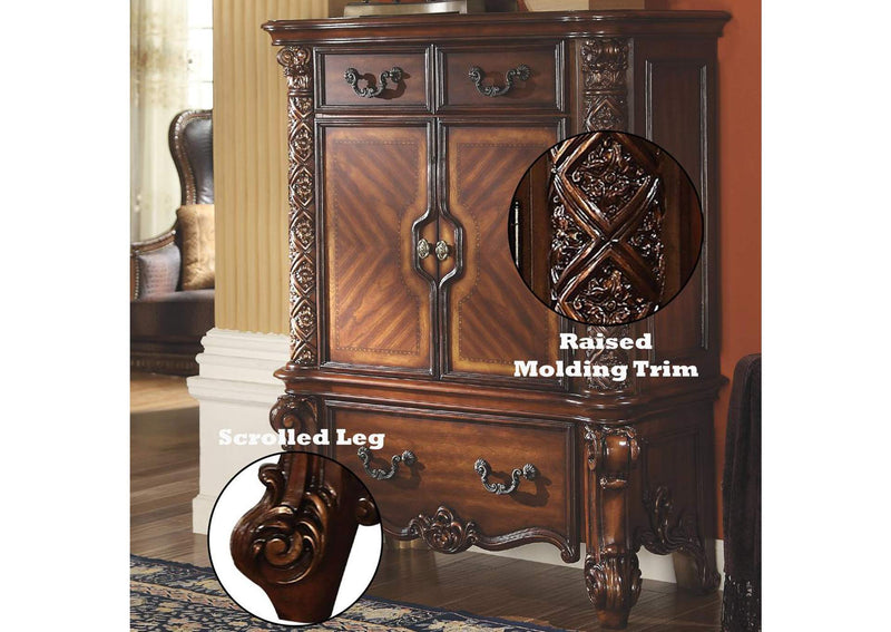 22006 Vendome Chest