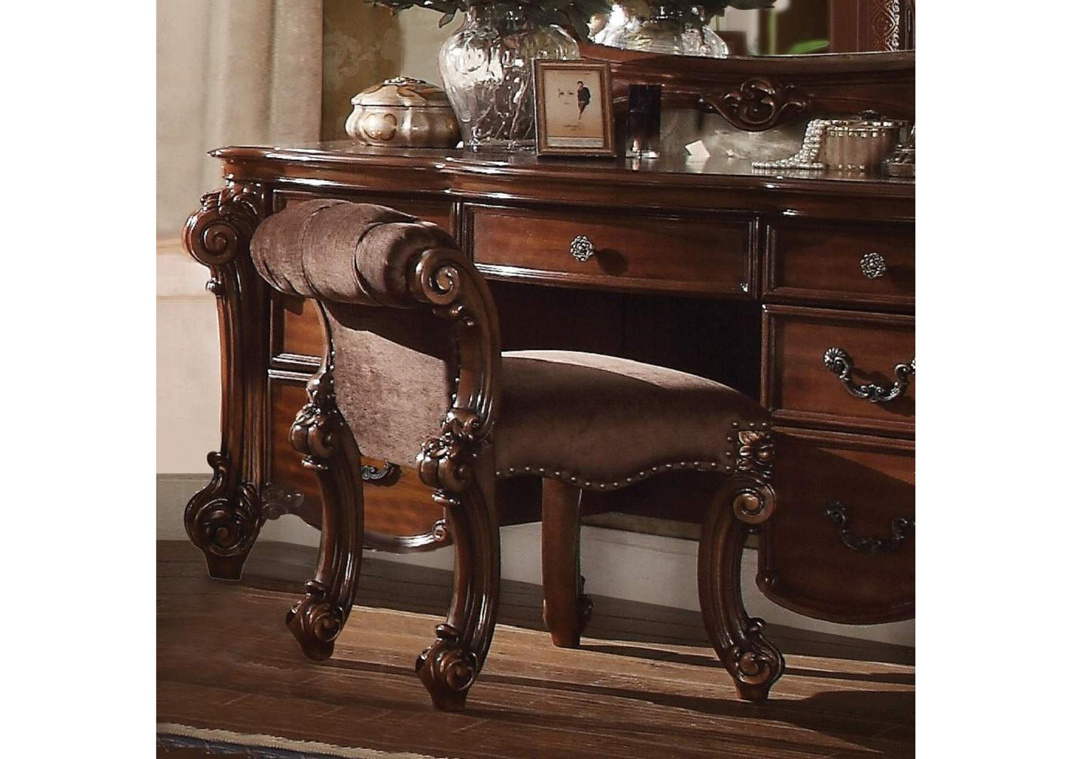 22010 Vendome Vanity Stool