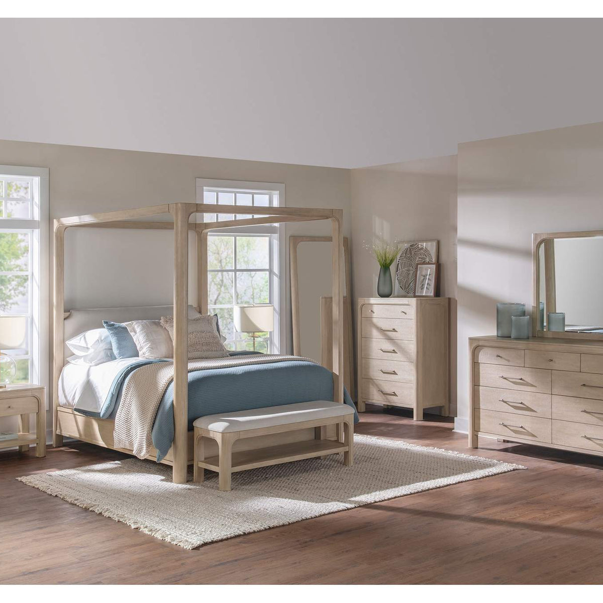 222520Q Solano 85-inch Queen Canopy Bed Weathered Mango