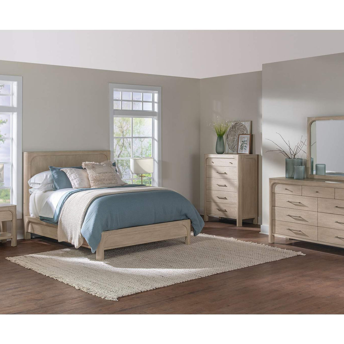 222521Q Solano 56-inch Queen Panel Bed Weathered Mango