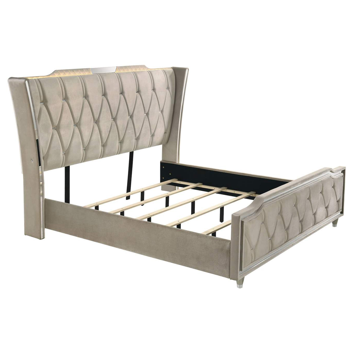 222661KE-S5B Lorient 5-piece Eastern King Bedroom Set Ivory and Camel