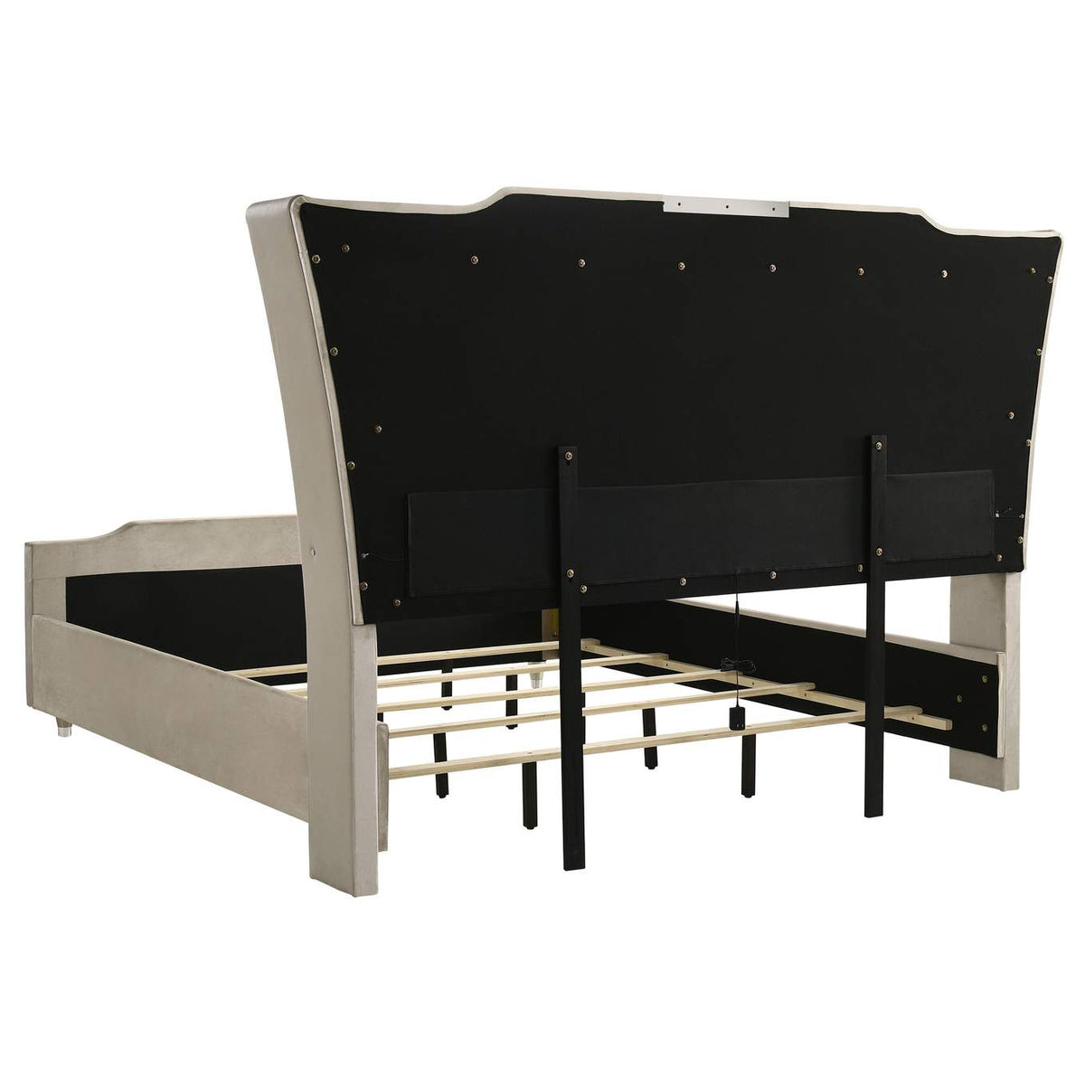 222661KE-S5B Lorient 5-piece Eastern King Bedroom Set Ivory and Camel