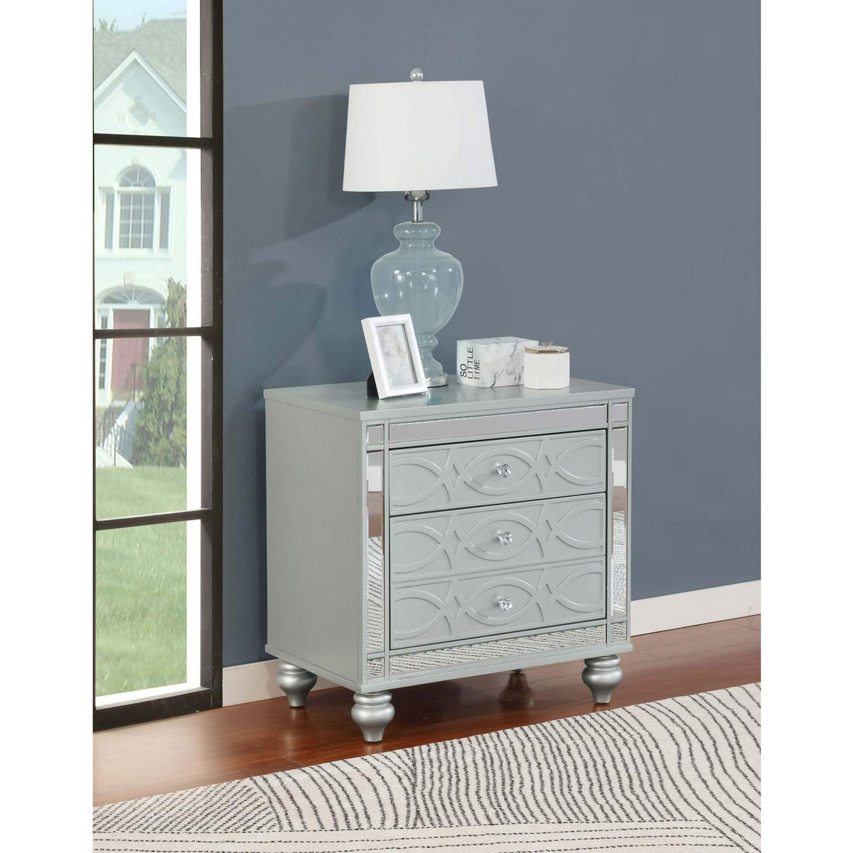 223212 Gunnison 2-drawer Nightstand Silver Metallic