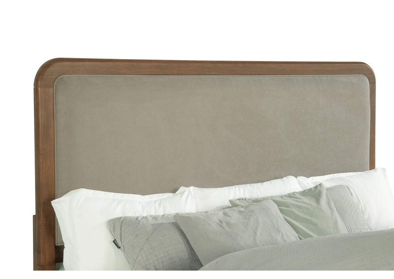 223321KW-S4 Maderia 4-piece California King Bedroom Set Walnut
