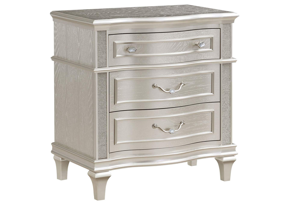 223392 Evangeline 3-drawer Nightstand Silver Oak