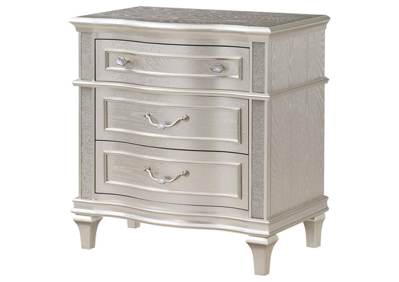 223392 Evangeline 3-drawer Nightstand Silver Oak
