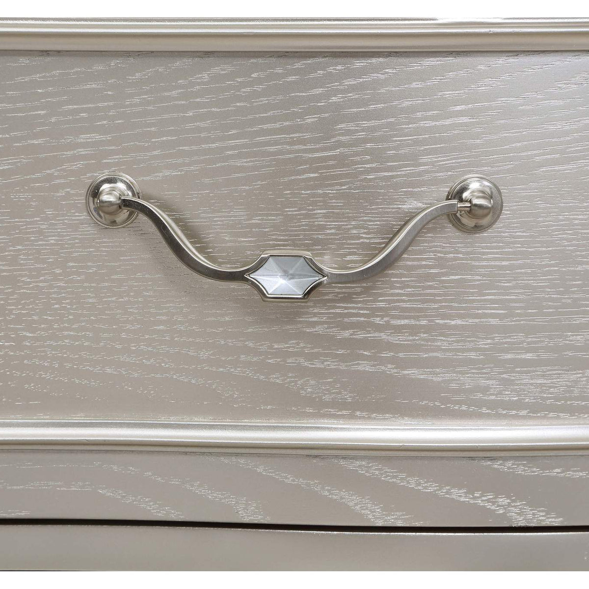 223392 Evangeline 3-drawer Nightstand Silver Oak
