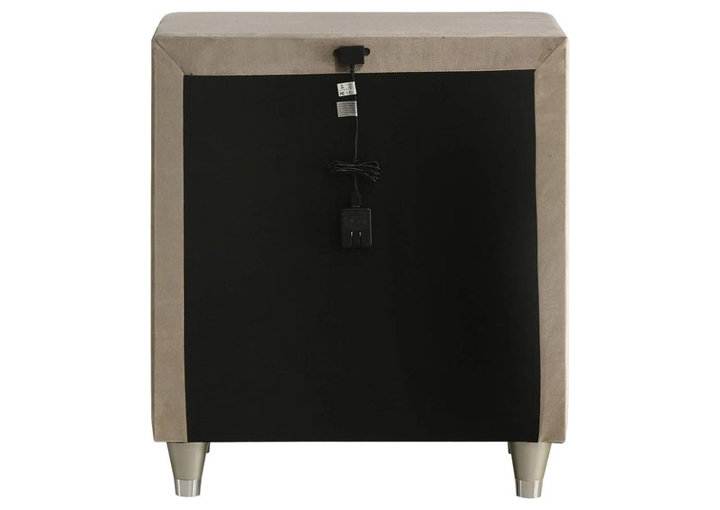 223522 Antonella Upholstered 3-drawer Nightstand Ivory and Camel