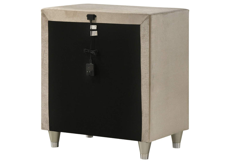 223522 Antonella Upholstered 3-drawer Nightstand Ivory and Camel