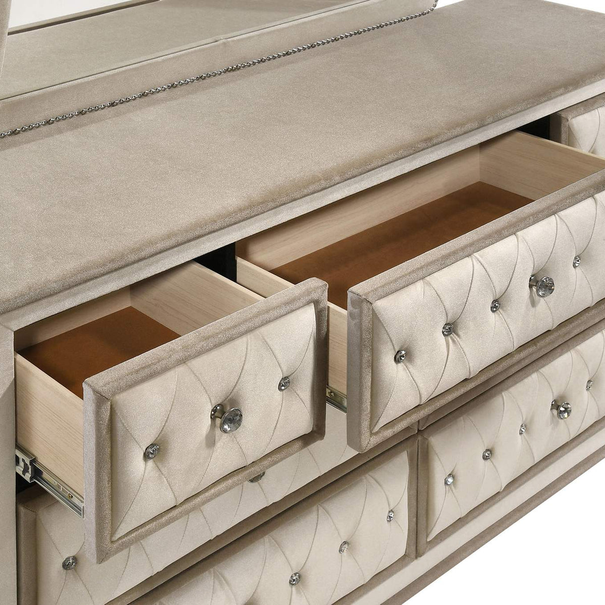 223523 Antonella 7-drawer Upholstered Dresser Ivory and Camel