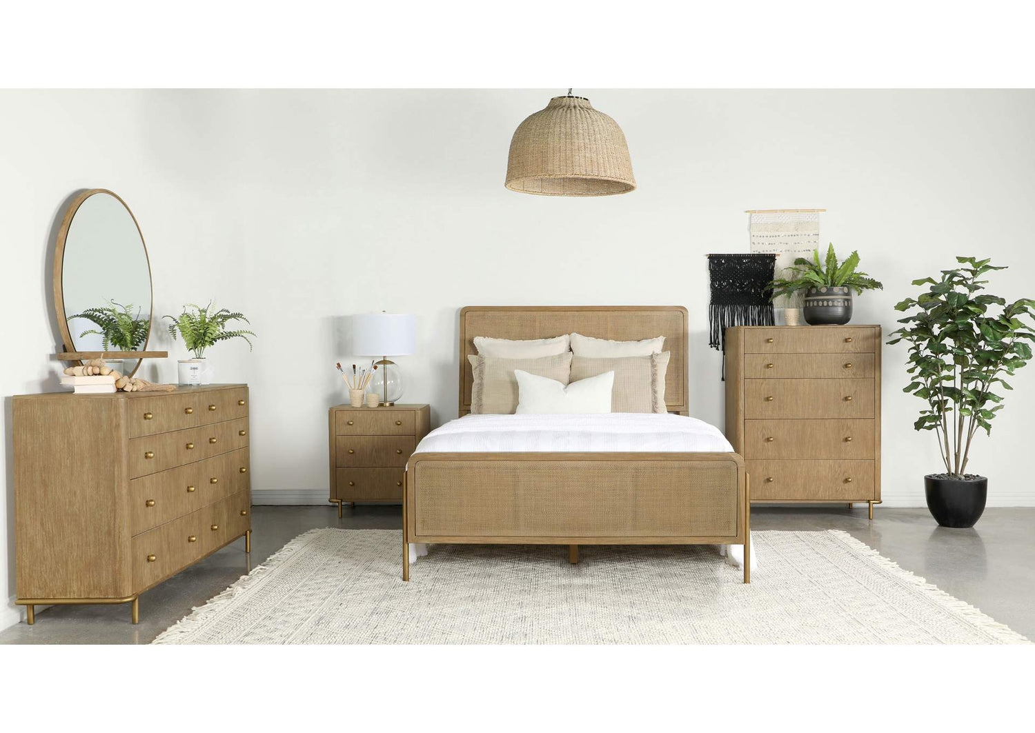 Arini 5-piece Eastern King Bedroom Set Sand Wash