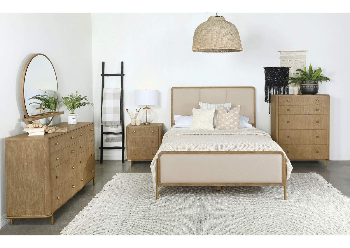 224301KECRM-S5 Arini 5-piece Eastern King Bedroom Set Cream and Sand Wash