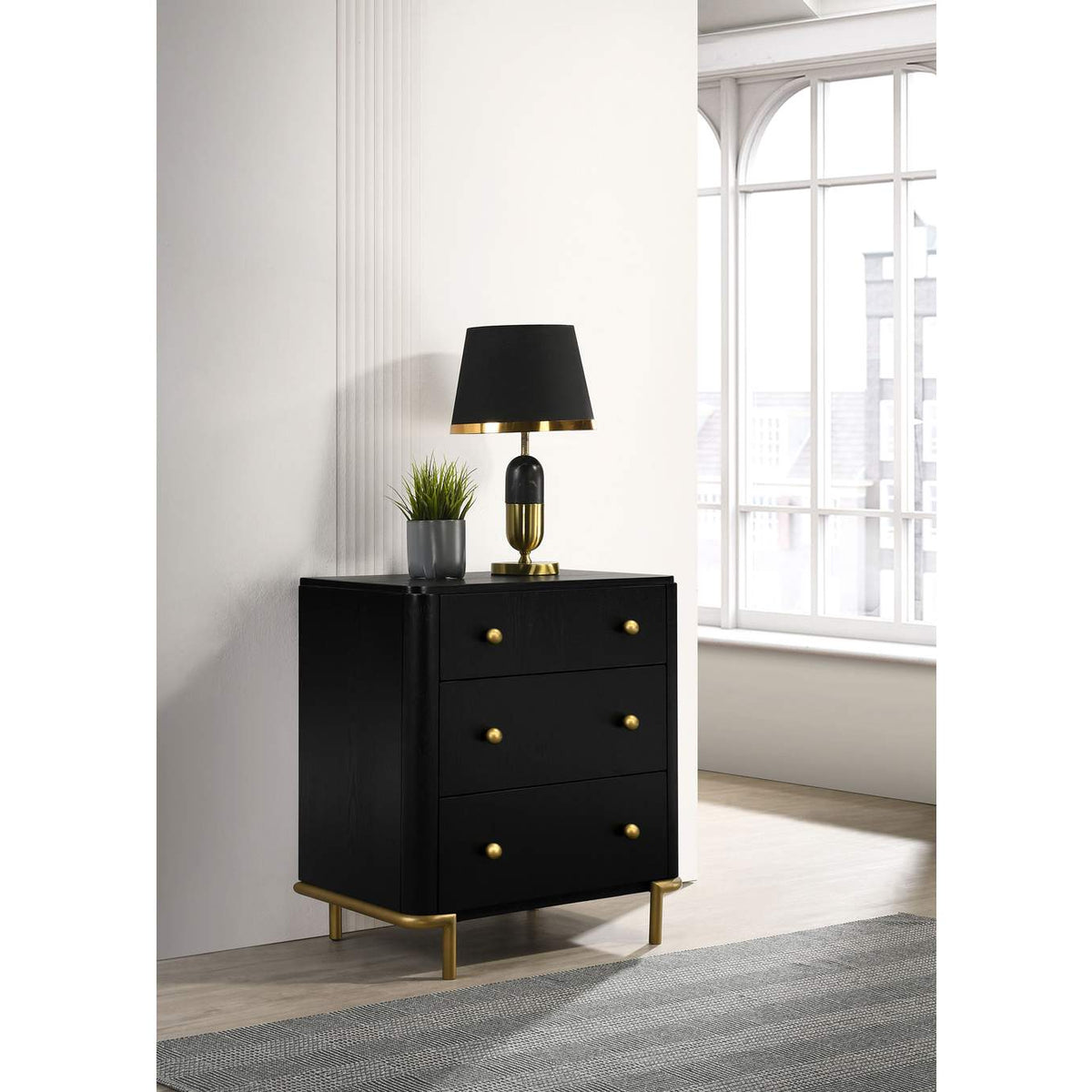 224332 Arini 3-drawer Nightstand Black