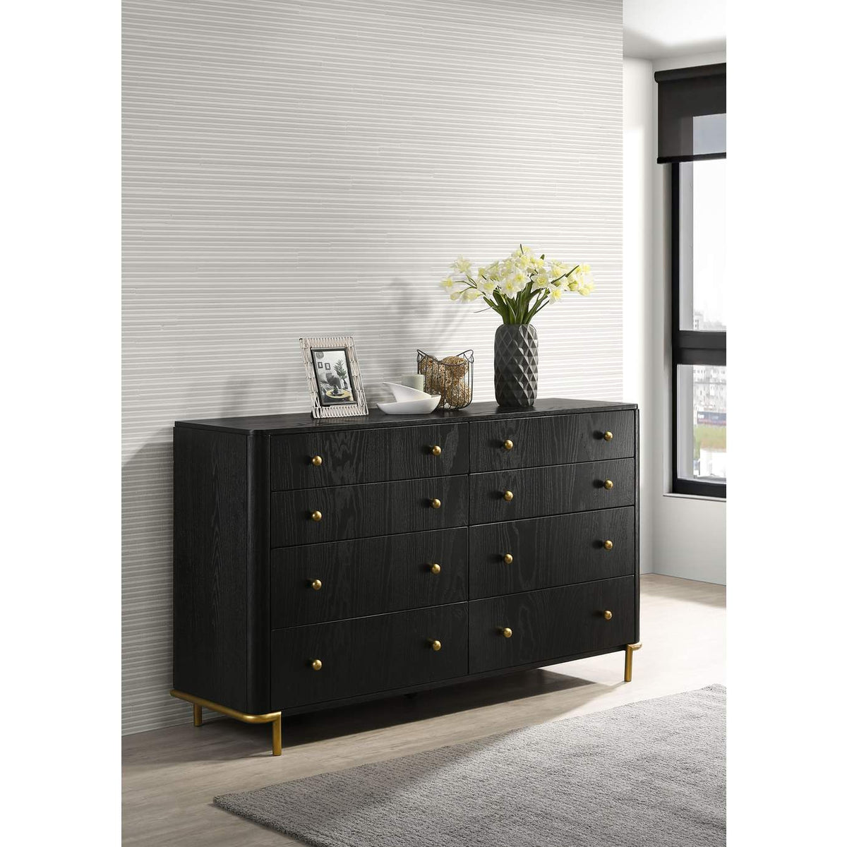 224333 Arini 8-drawer Dresser Black