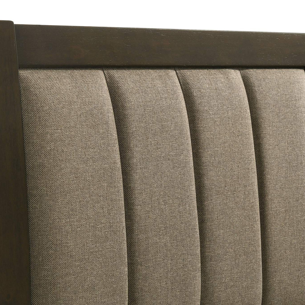 224421KW-S4 Wilkes 4-piece California King Bedroom Set Dark Cocoa