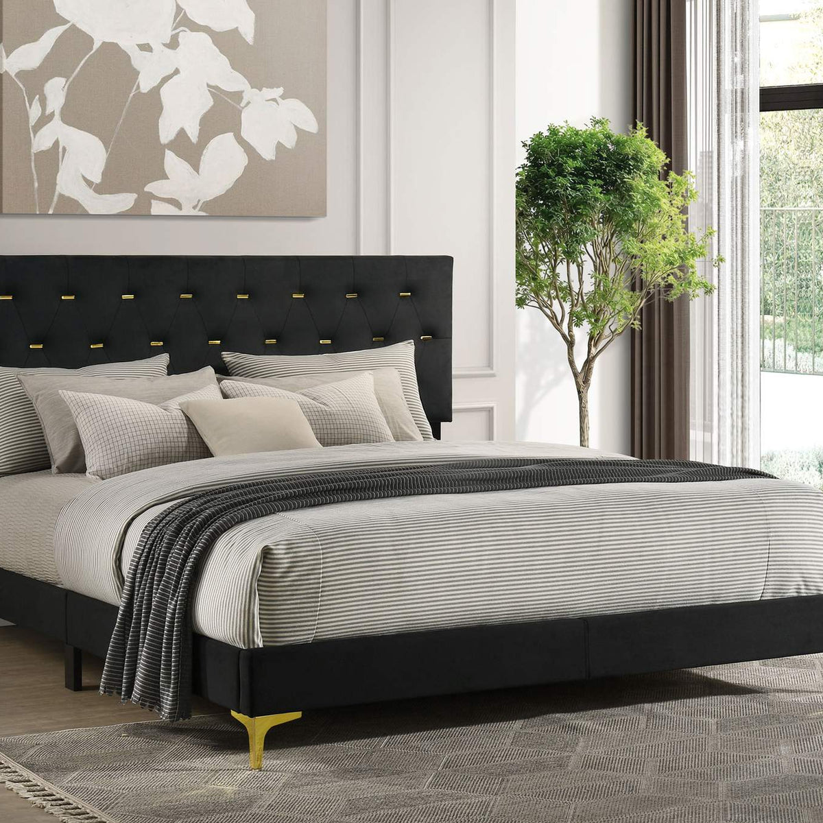 224451KE Kendall Upholstered Eastern King Panel Bed Black
