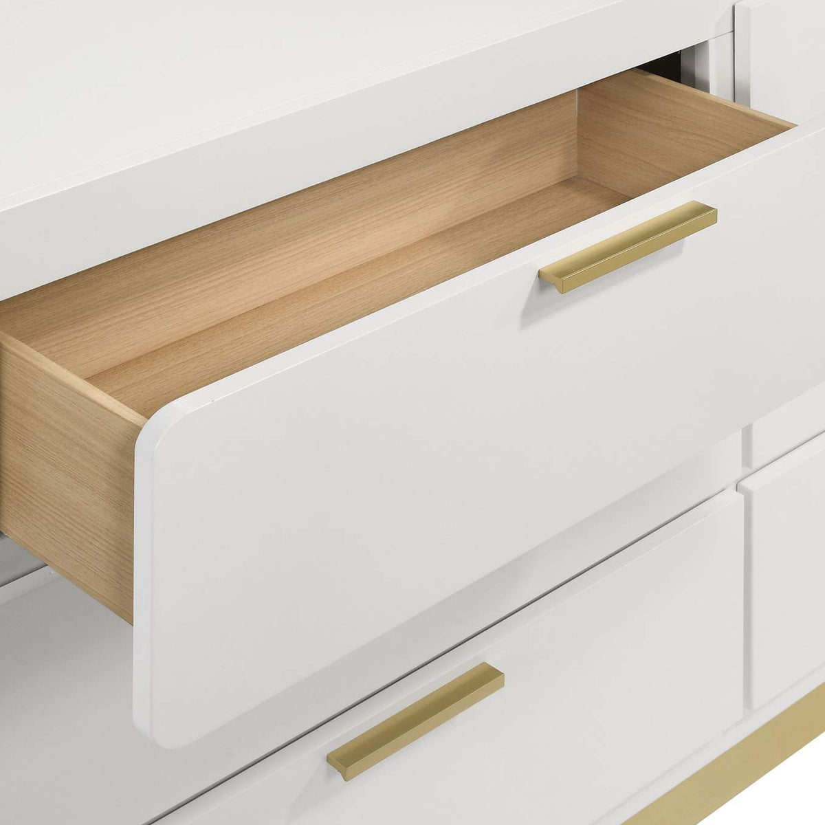 224773 Caraway 6-drawer Dresser White