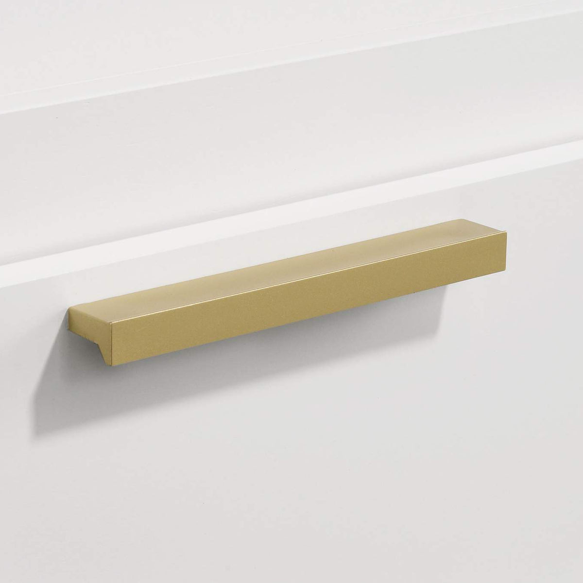 224773 Caraway 6-drawer Dresser White